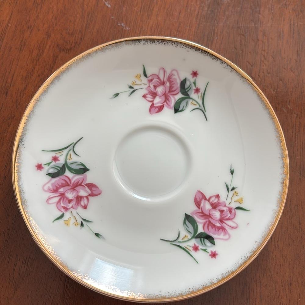 Floral Teacup and Saucer Set with Gold Trim - Picture 5 of 6